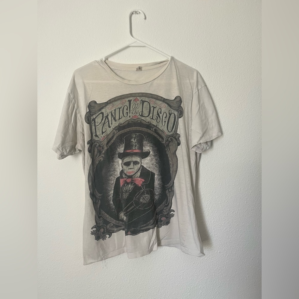 11 Shirts - Picture 5 of 11